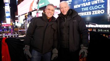 NYE: Don Lemon Gets Drunk, Anderson Cooper Chokes On Jagermeister, CNN Anchors Ask Shaq How Big His Penis Is