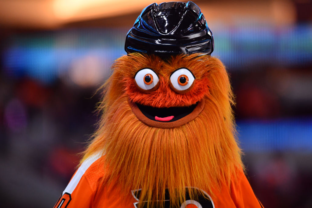 Philadelphia Flyers Mascot Gritty Is At The Center Of A Police Investigation For Allegedly Punching A 13 Year Old Fan Brobible
