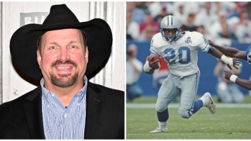 Garth Brooks Is Getting Blasted By The Dumbest People On The Internet For Wearing A Barry Sanders Jersey To Detroit Show