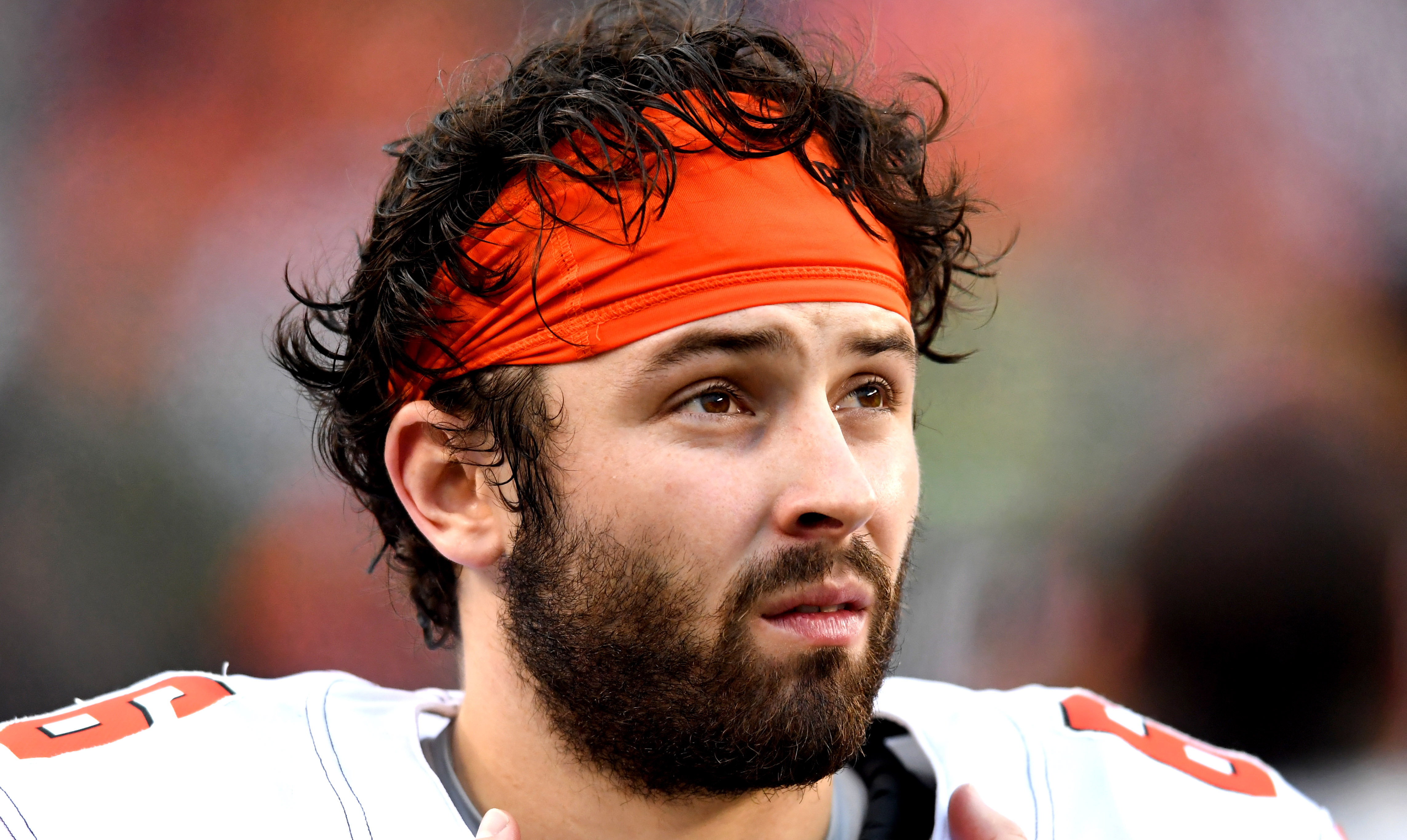 Baker Mayfield appears shirtless on cover of Sports Illustrated