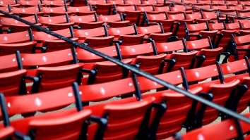 Infectious Disease Expert Explains Why MLB Should Play Without Fans Or Postpone Games During Coronavirus Outbreak