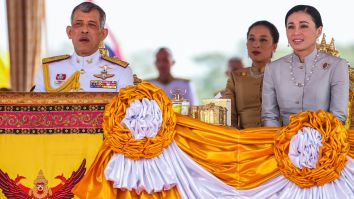 The King Of Thailand Is Quarantined With A ‘Harem Of 20 Women’ And It’s Unclear If Any Are His Wife