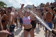 28 Texas Spring Breakers Test Positive For Coronavirus After Trip To Cabo San Lucas BroBible