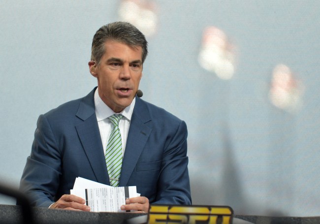 ESPN's Chris Fowler gives his take and scenarios on when the college football season could return