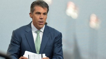 ESPN’s Chris Fowler Has A Prediction For The Return Of College Football, And It Would Mean A Depressing AF Fall