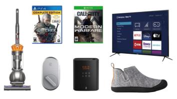 Daily Deals: Xbox One and PlayStation 4 Games, Sporting Goods, Vacuums, Nike Footwear Sale and More!