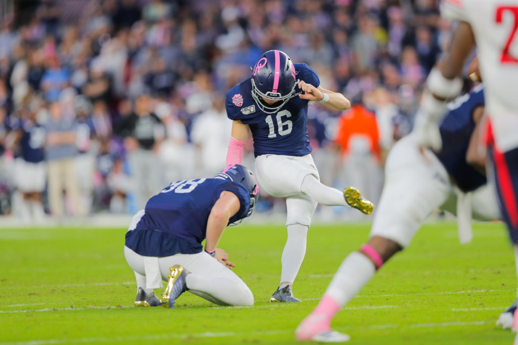 Bills New Kicker Tyler Bass Casually Kicks 50-Yard Field Goals Without  Taking A Single Step, May Have The Strongest Leg Ever - BroBible