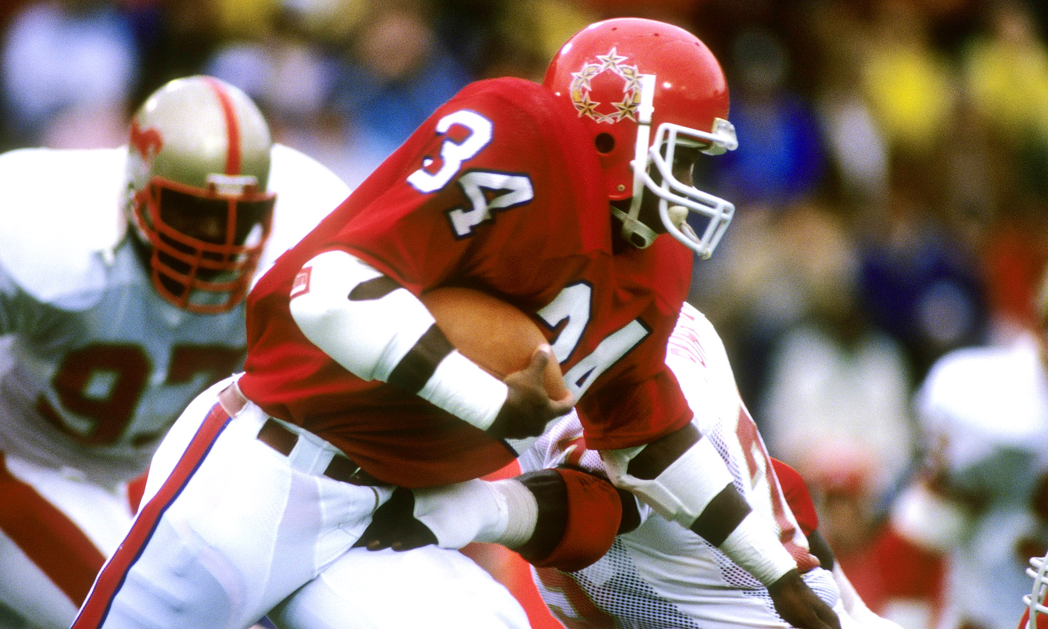 Herschel Walker Believes He Should Be In The Pro Football Hall Of Fame And  You Know What? He's Right - BroBible