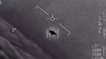Former Director Of National Intelligence Previews Pentagon UFO Report, Reveals Sightings ‘Difficult To Explain’
