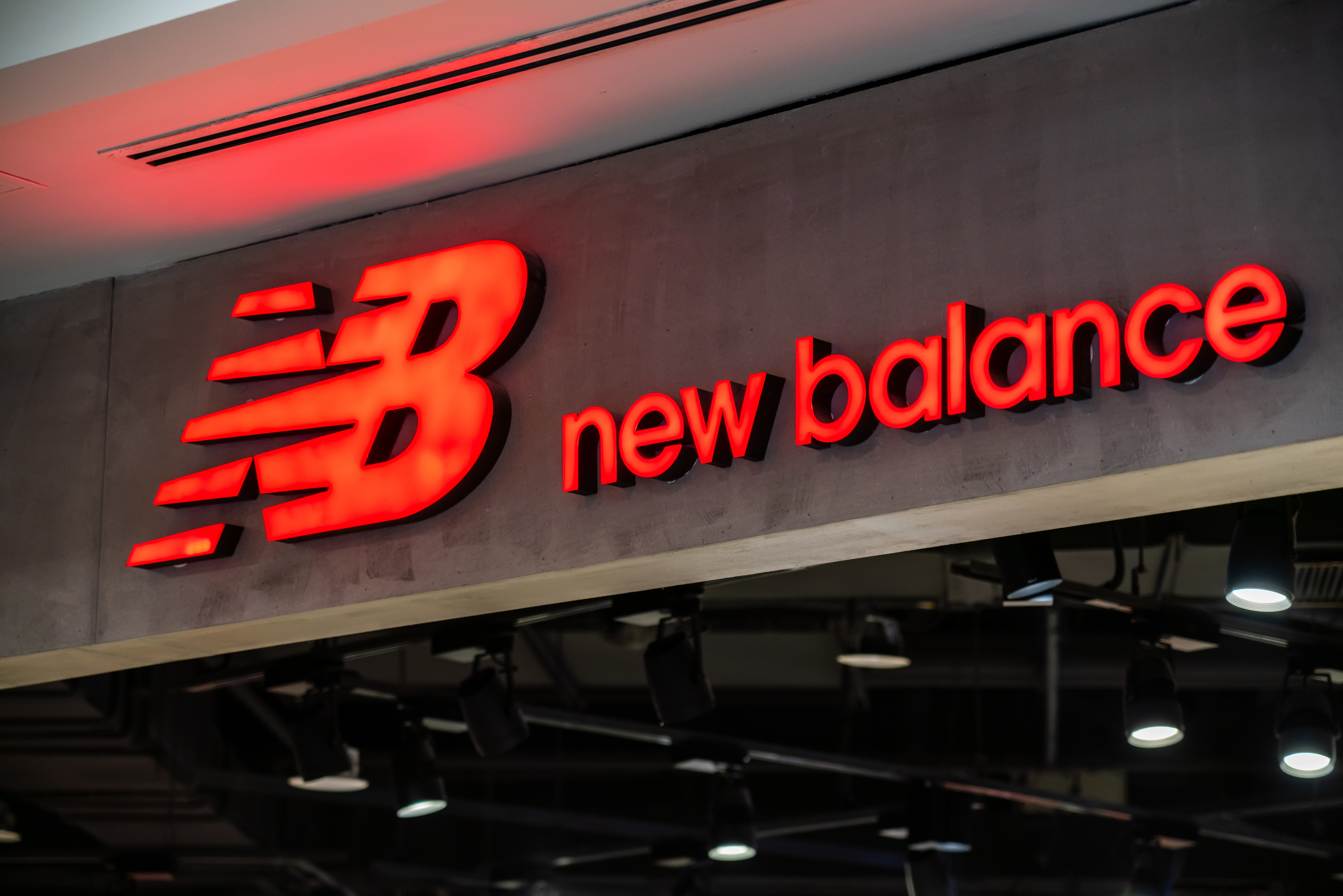 newbalance-discount.ru