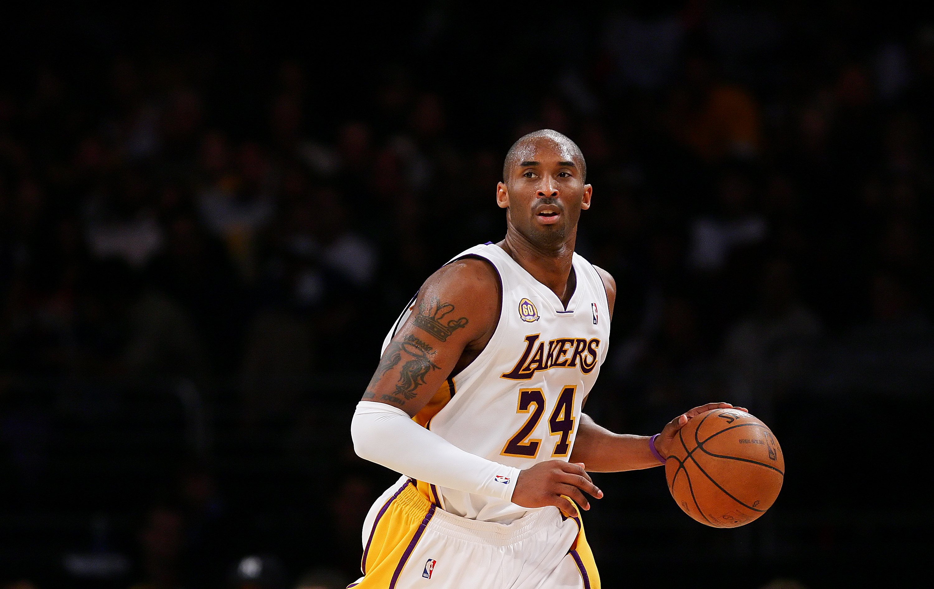 WHEN ALLEN WAS COMING BACK FROM THE CLUB AT 6 AM, KOBE WAS GETTING UP AND  WORKING OUT” - Basketball Network - Your daily dose of basketball