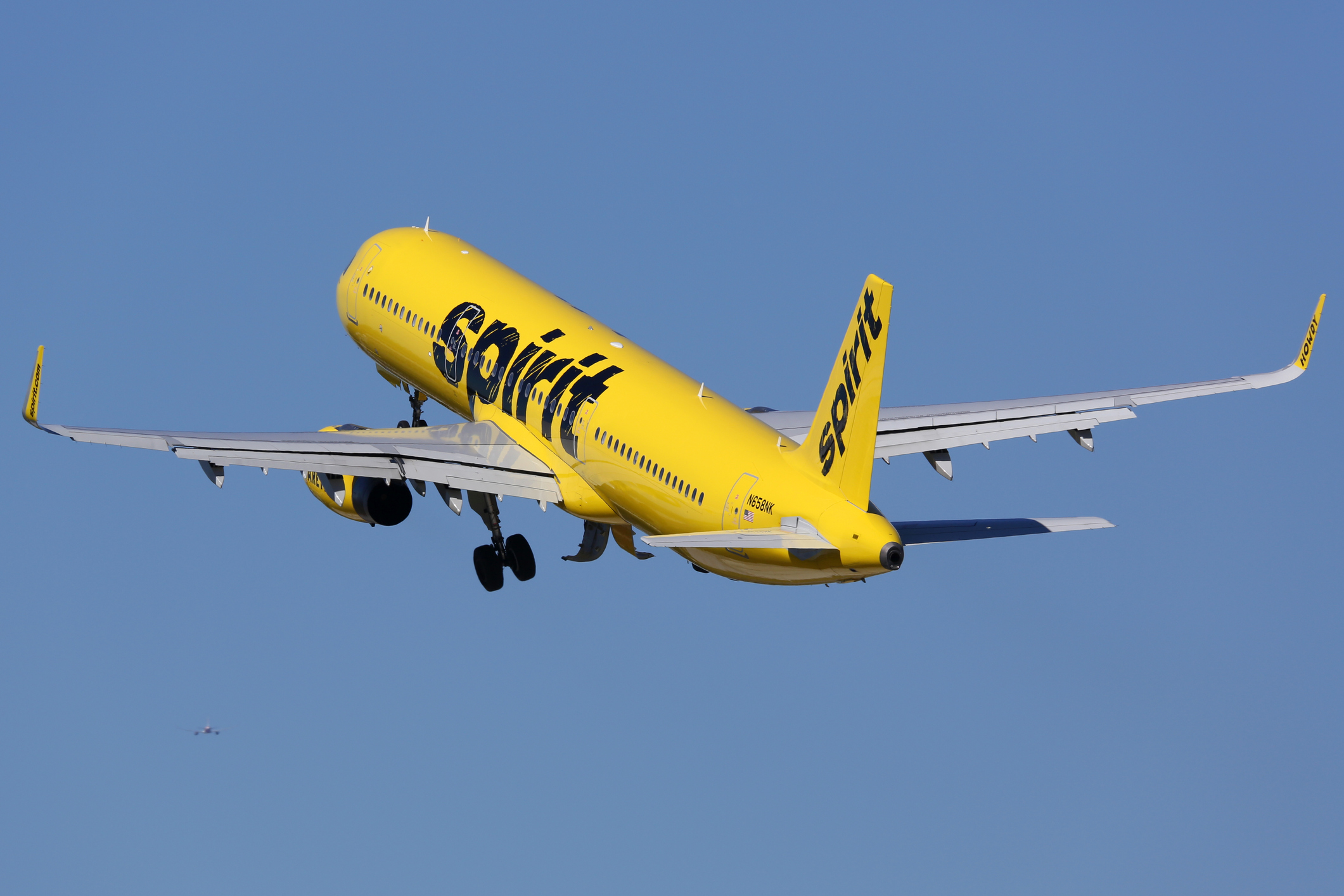 Spirit Airlines Plane Had To Make An Emergency Landing After A Wild