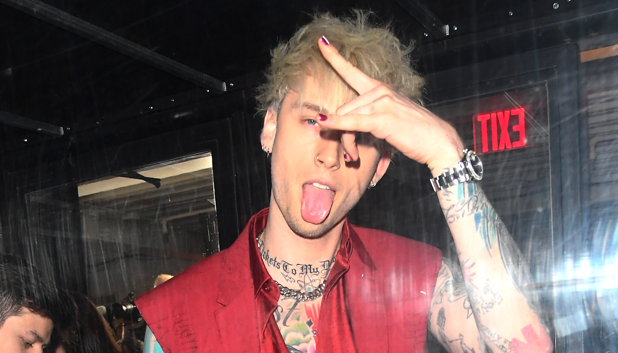 Machine Gun Kelly's Neighbors Hate Him And His Friends: 'They Just Park