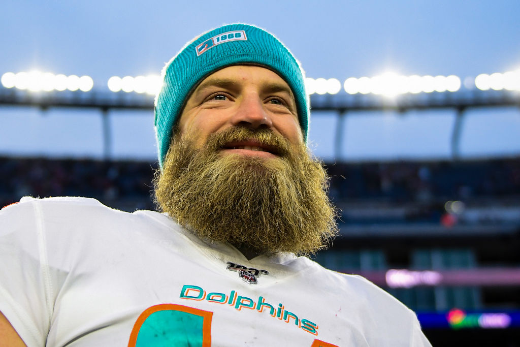 Ryan Fitzpatrick Hasnt Trimmed His Beard Since Barbershops Shut Down And It Looks More Majestic 