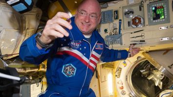 Former Astronaut Scott Kelly Shares Some Lessons He Learned During The Year He Spent In Space To Help You Stay Sane In Isolation