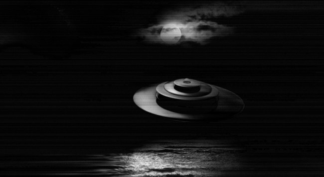 3 UFOs Filmed Entering An Underground Alien Base In Puerto Rico