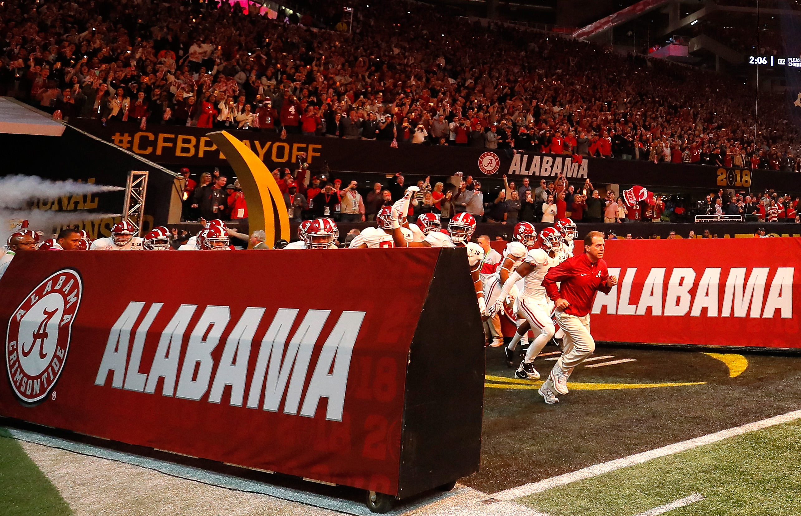 Alabama Football's New Locker Room Looks Like The Hottest Night Club In