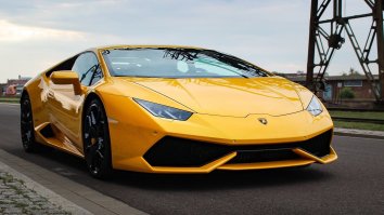 A Man Bought A Lamborghini With A COVID-19 Relief Loan And Was Subsequently Arrested Because You’re Not Allowed To Do That