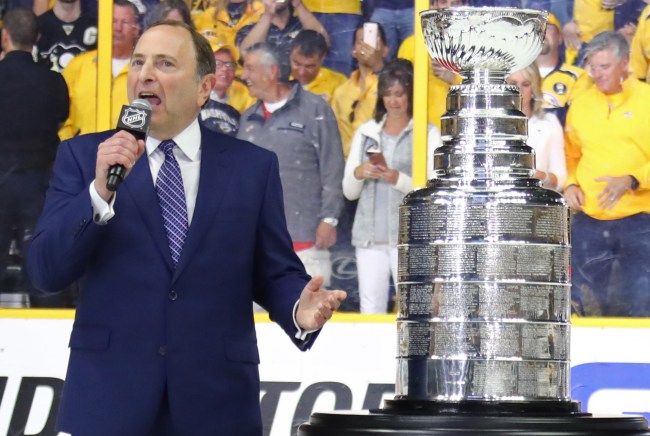 gary bettman stanley cup recorded booing