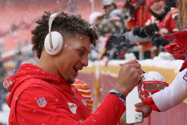 Chiefs QB Patrick Mahomes once beat rapper Post Malone in beer pong and the rapper got Mahomes' autograph tattooed on himself