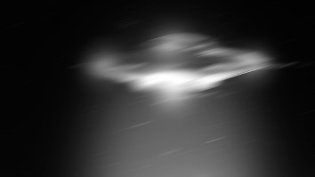 Amateur Footage Captures Tic Tac-Shaped UFO Streaking Across The Sky In New York