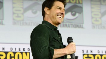 This Video Of Tom Cruise Trying To Be Normal At The Movies Is Deeply Troubling