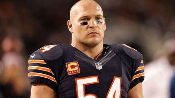 Brian Urlacher Dragged For Using Brett Favre’s Dad Death To Own Boycotting NBA Players