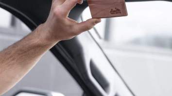 Bring The Ruggedness And Natural Scent Of The Outdoors Into Your Car With drift’s Wood Visor Freshener