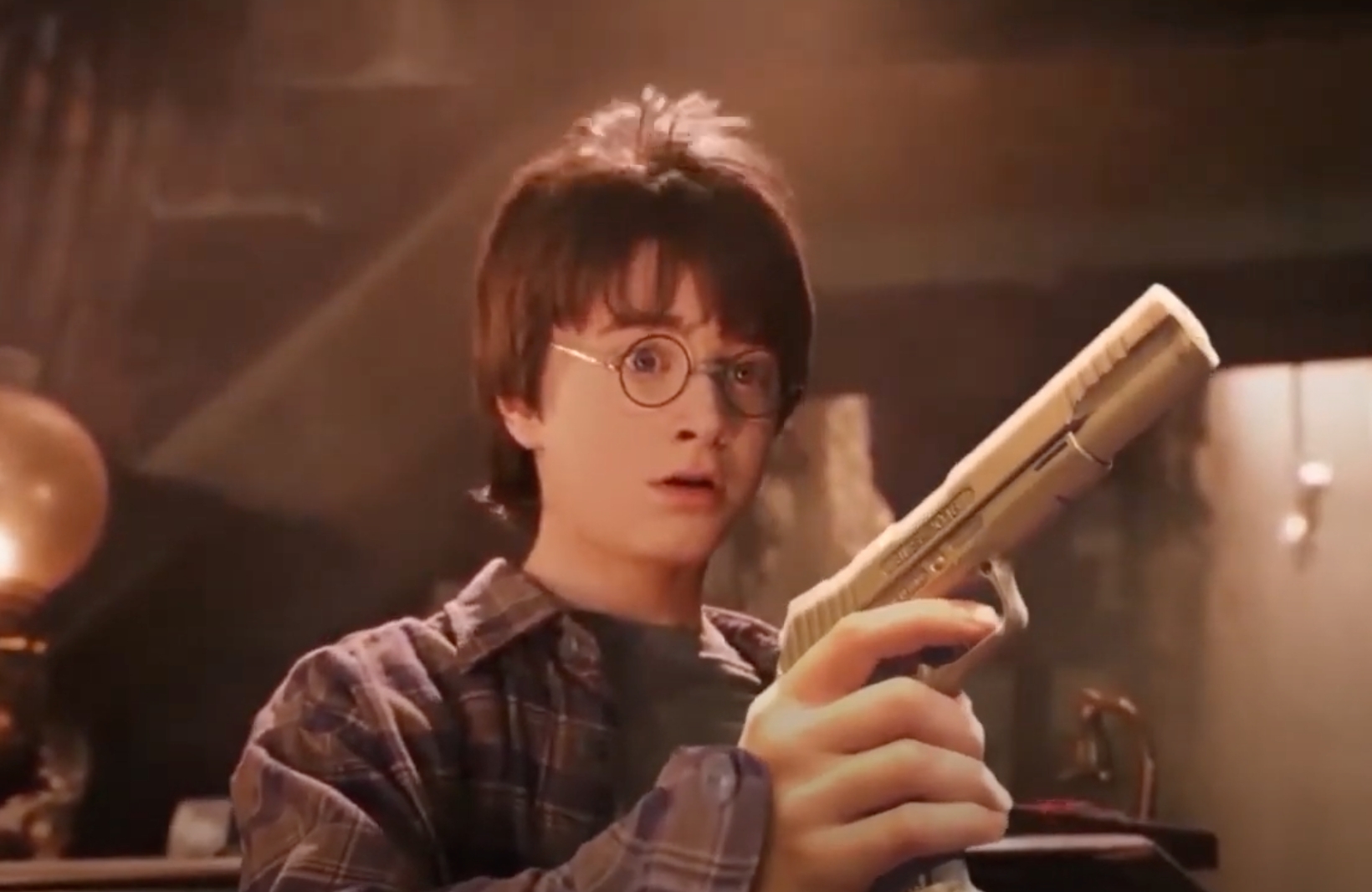 Someone Replaced All The Wands In The 'Harry Potter' Trailer With Guns