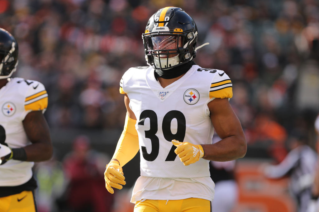 Minkah Fitzpatrick: Decision On Helmet Decal Came From 'Everyone Upstairs',  Says They're Grown Men With Opinions But No Cohesion Issues - Steelers Depot