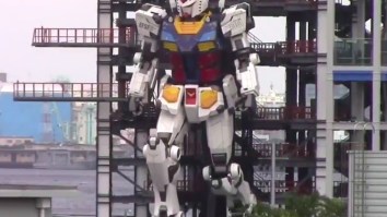 A Japanese Company Has Unveiled A Giant Walking Robot That’s Straight Out Of ‘Power Rangers’