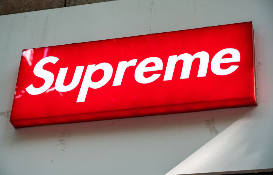 Supreme Drops on X: Supreme SpyraTwo Water Blaster is set to