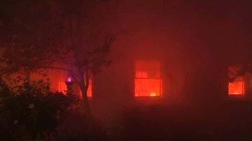 Family’s Halloween Decorations Are So Realistic They’ve Sparked Multiple 911 Calls