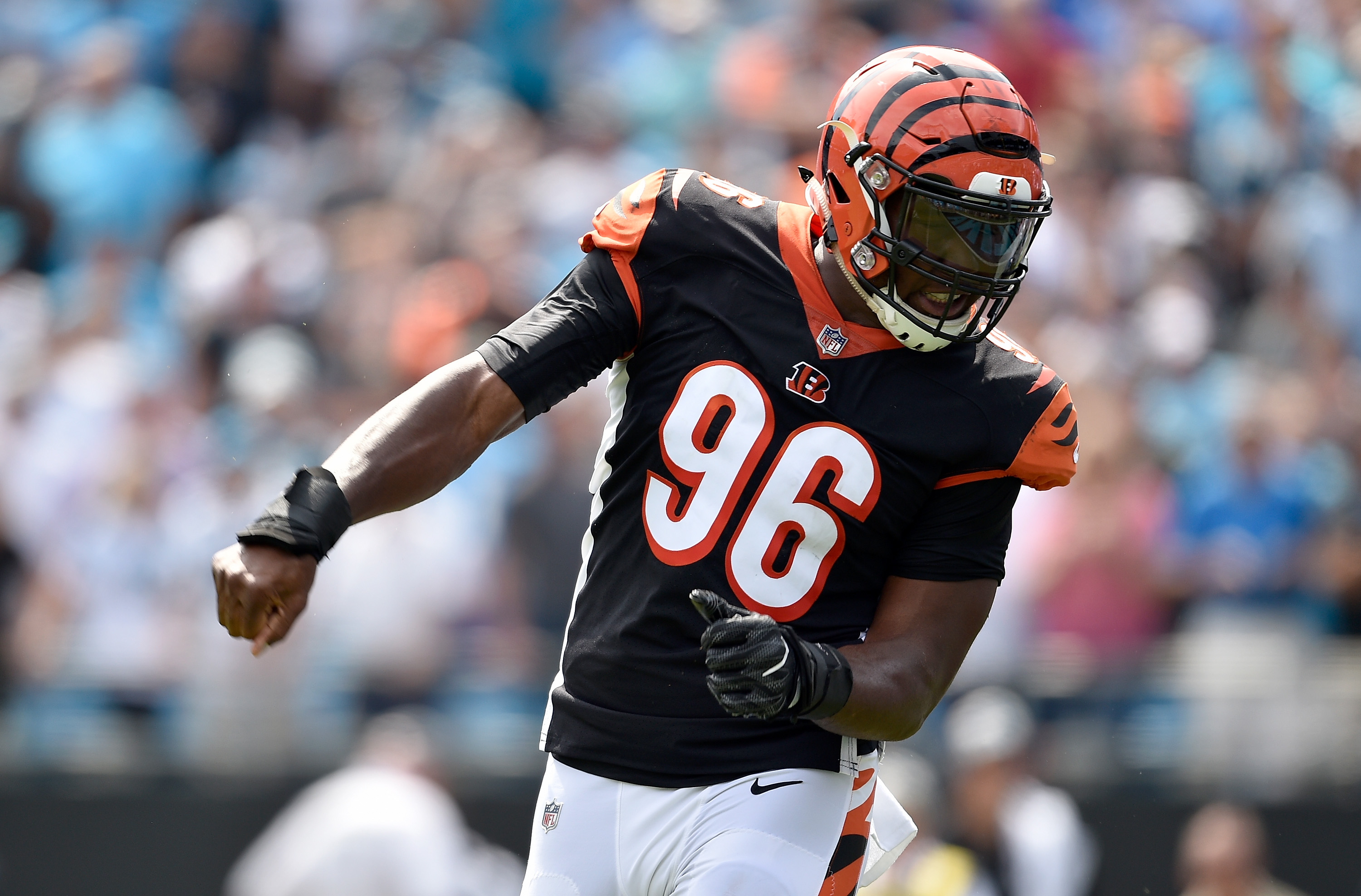 Disgruntled Bengals DE Carlos Dunlap Puts His House Up For Sale After ...