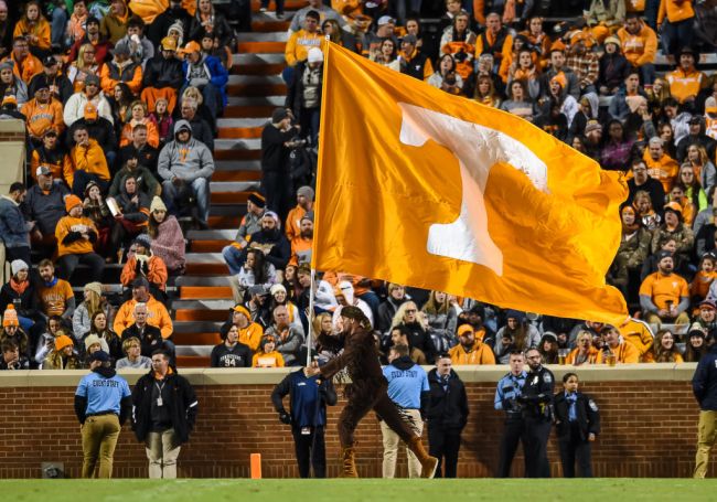tennessee coaches pay cut