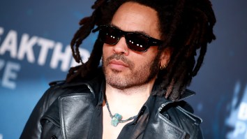 Lenny Kravitz’s 56-Year-Old Body Is Going To Ruin Men’s Lives