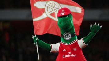 Mesut Ozil Offers To Pay Salary Of ‘Gunnersaurus’ After Arsenal Makes Mascot Redundant