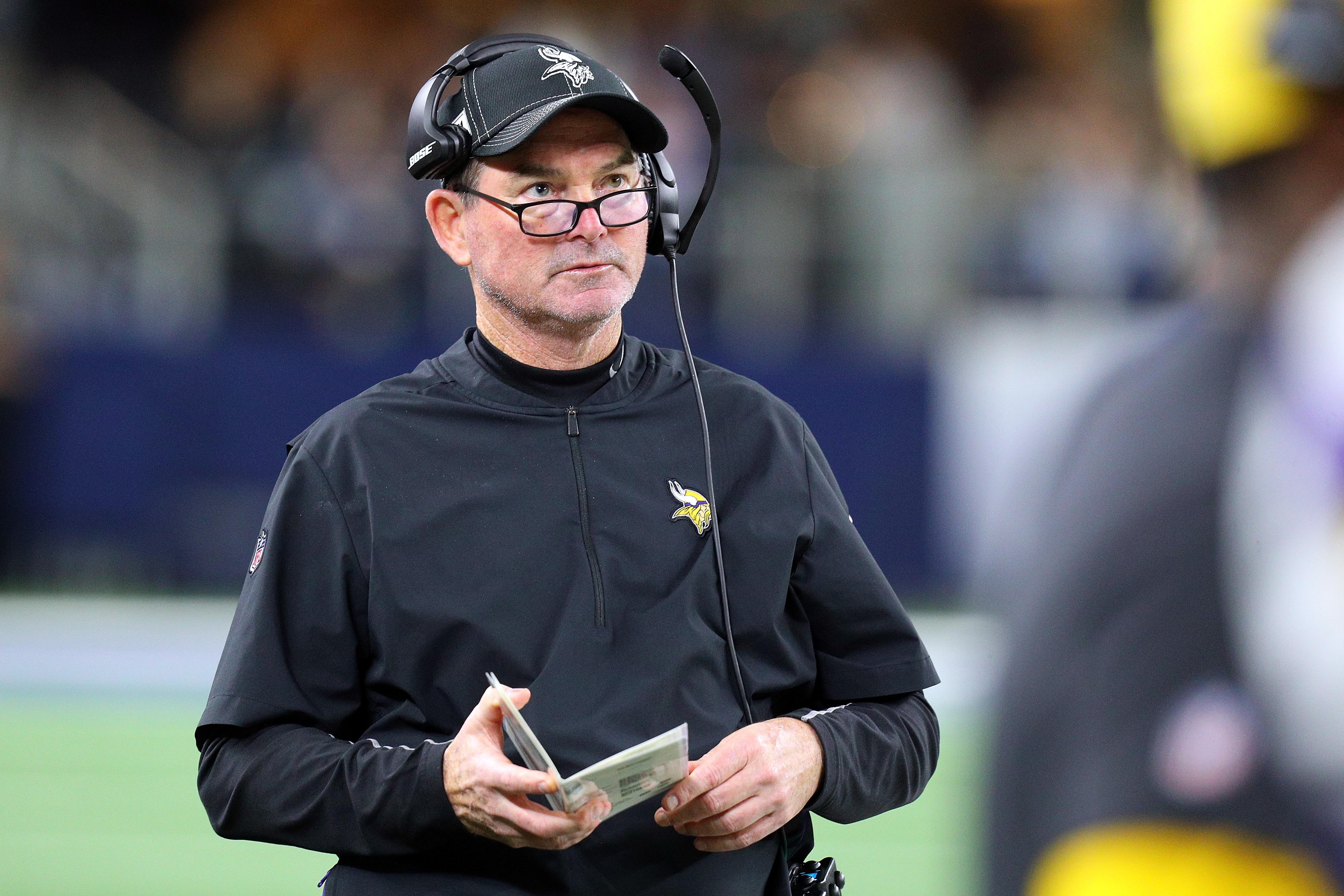 Vikings Head Coach Mike Zimmer Is Rumored To Be Dating A 38-Year-Old Maxim  Model - BroBible