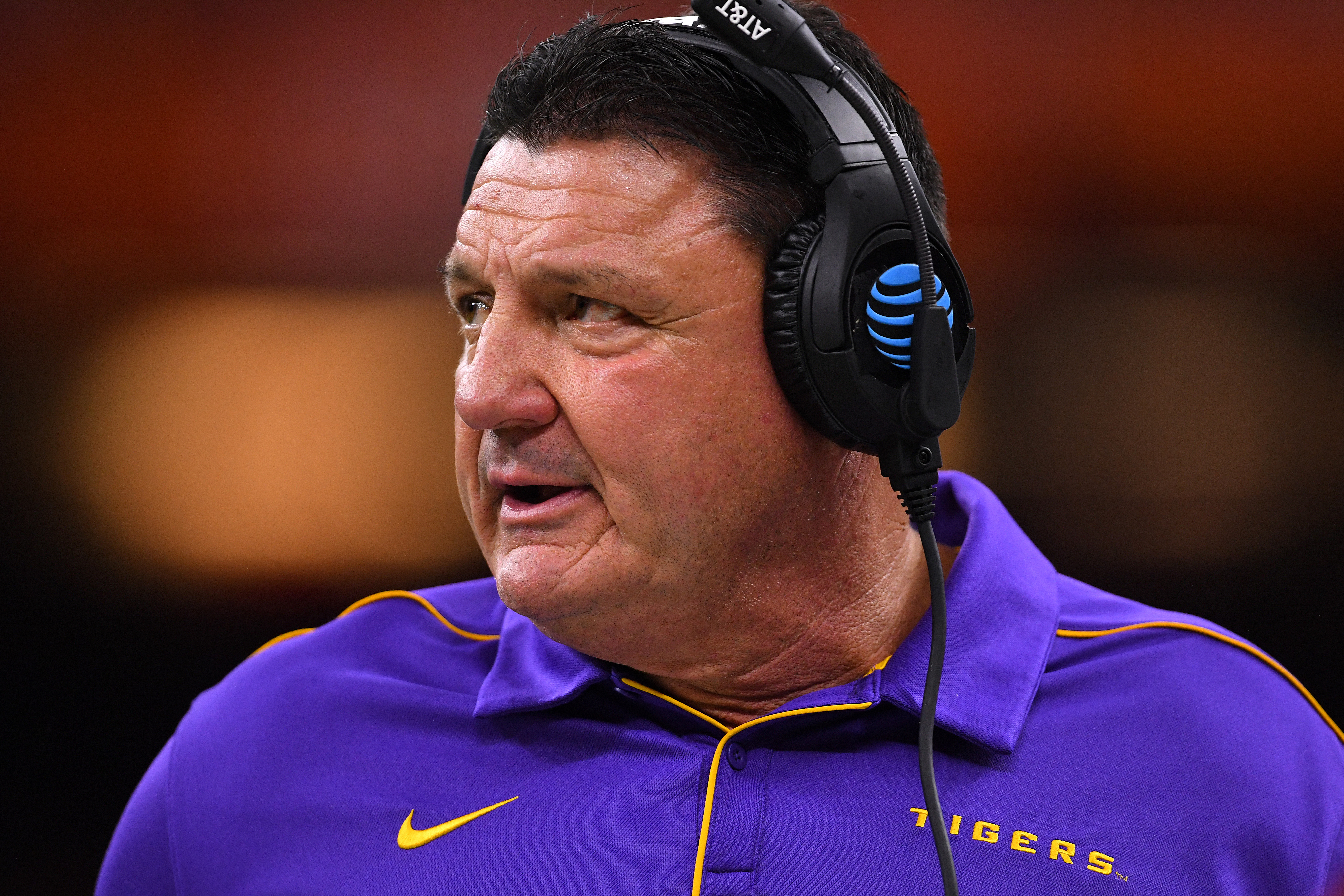 LSU Coach Ed Orgeron Gets Mocked After Getting Embarrassed By Auburn On The  Same Week He Showed Off His New Girlfriend - BroBible