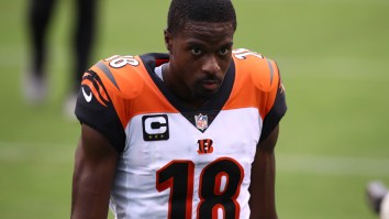 Bengals’ AJ Green Appears To Ask For Trade While On The Bench In The Middle Of Game Against Ravens