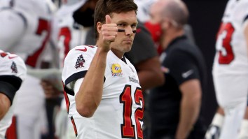 Fans Are Annoyed With Tom Brady For Shaking Hands With Derek Carr Weeks After Snubbing Nick Foles