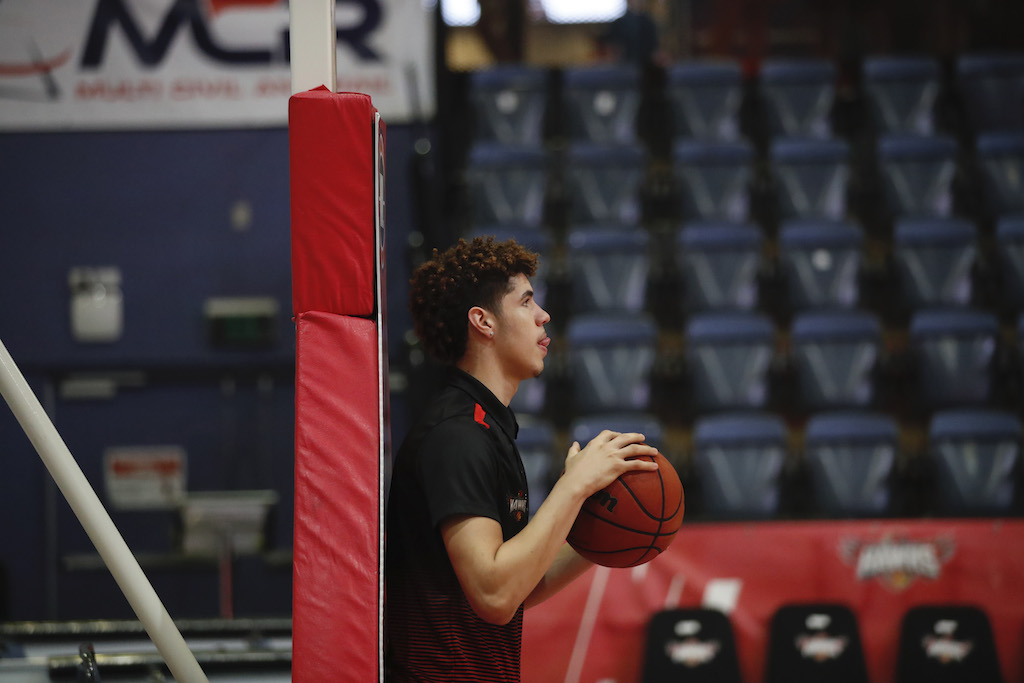 LaMelo Ball's Reportedly Bombing His PreDraft Interviews And Has Teams