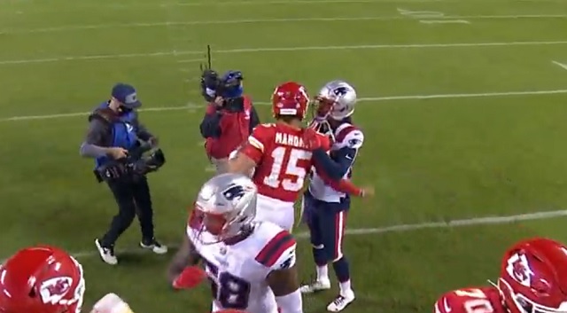 Pats' Stephen Gilmore Tests Positive For COVID-19 Just A Few Days After He  Was Seen Hugging Patrick Mahomes Following Monday Night Game – BroBible