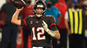 NFL Fans Mock Tom Brady For Throwing Two Absolutely Terrible Interceptions Vs Rams