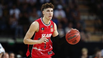 Lonzo Ball Issues Warning To Brother LaMelo In Advance Of Their First Meeting In The NBA