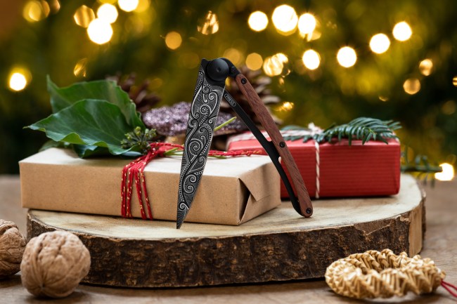 Deejo Knives offers one-of-a-kind holiday gifts this year