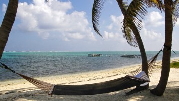 18-Year-Old American Girl Sentenced To Prison For Breaking Quarantine In Cayman Islands