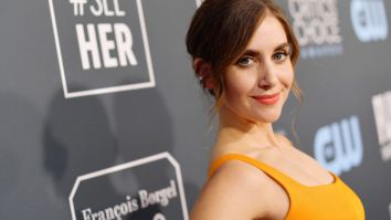 That Time Alison Brie Peed Her Pants While Filming ‘Mad Men’ And Kept On Acting