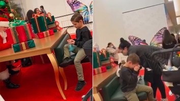 Mall Santa Brings Kid To Tears After Refusing To Bring Him A Nerf Gun For Xmas
