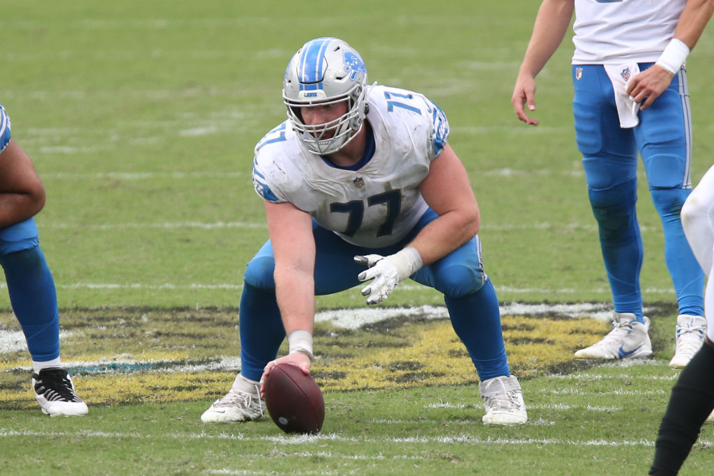 Lions center Frank Ragnow played through fractured throat against Packers 